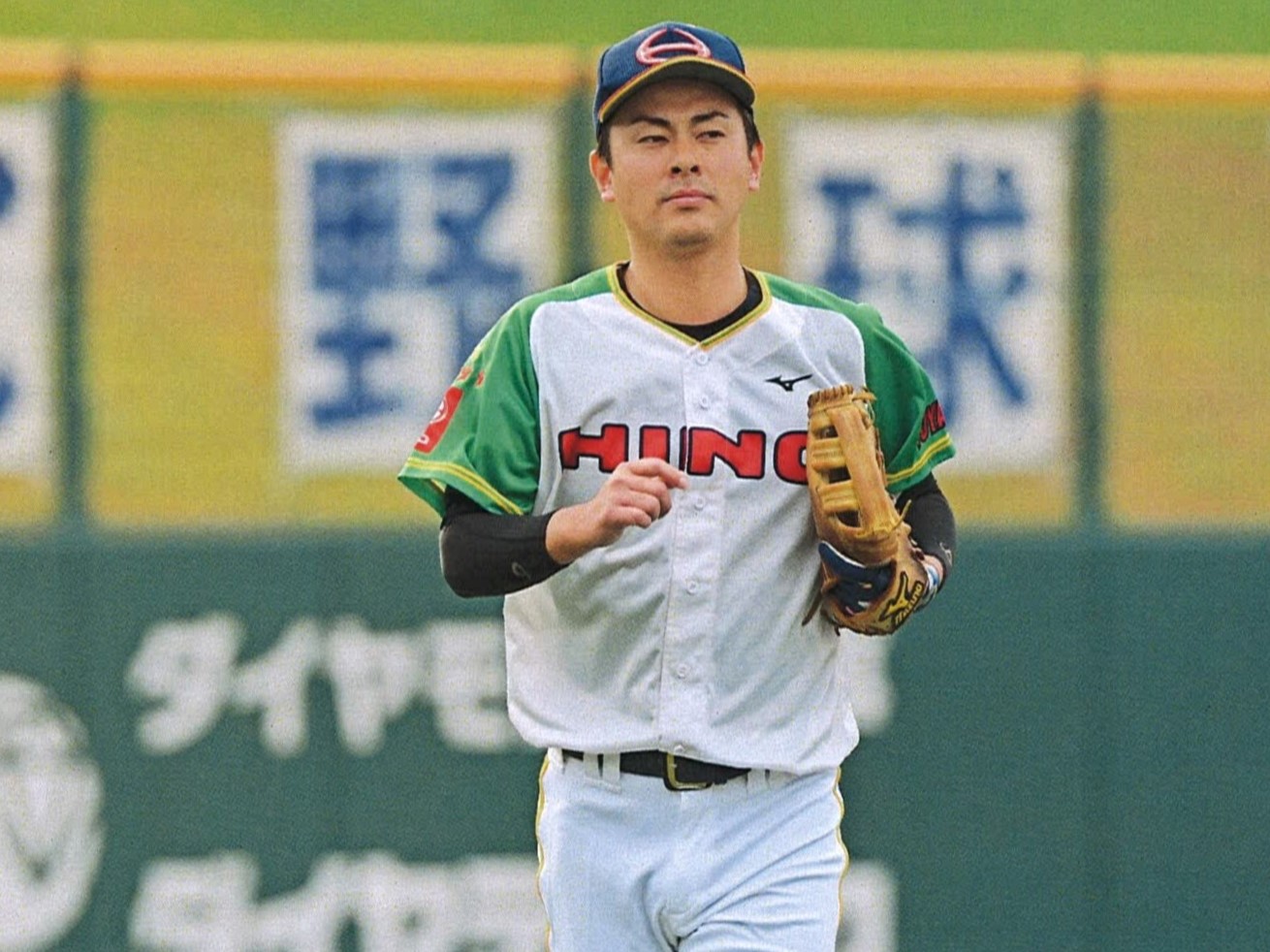 富山日野自動車野球部の試合写真