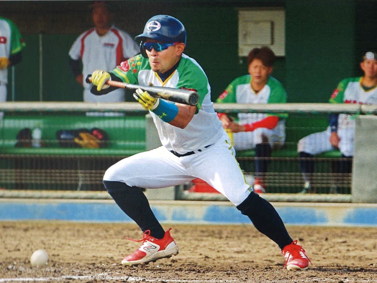 富山日野自動車野球部の試合写真
