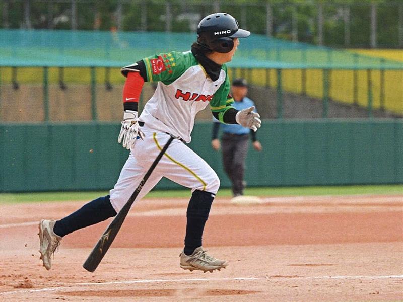 富山日野自動車野球部の試合写真