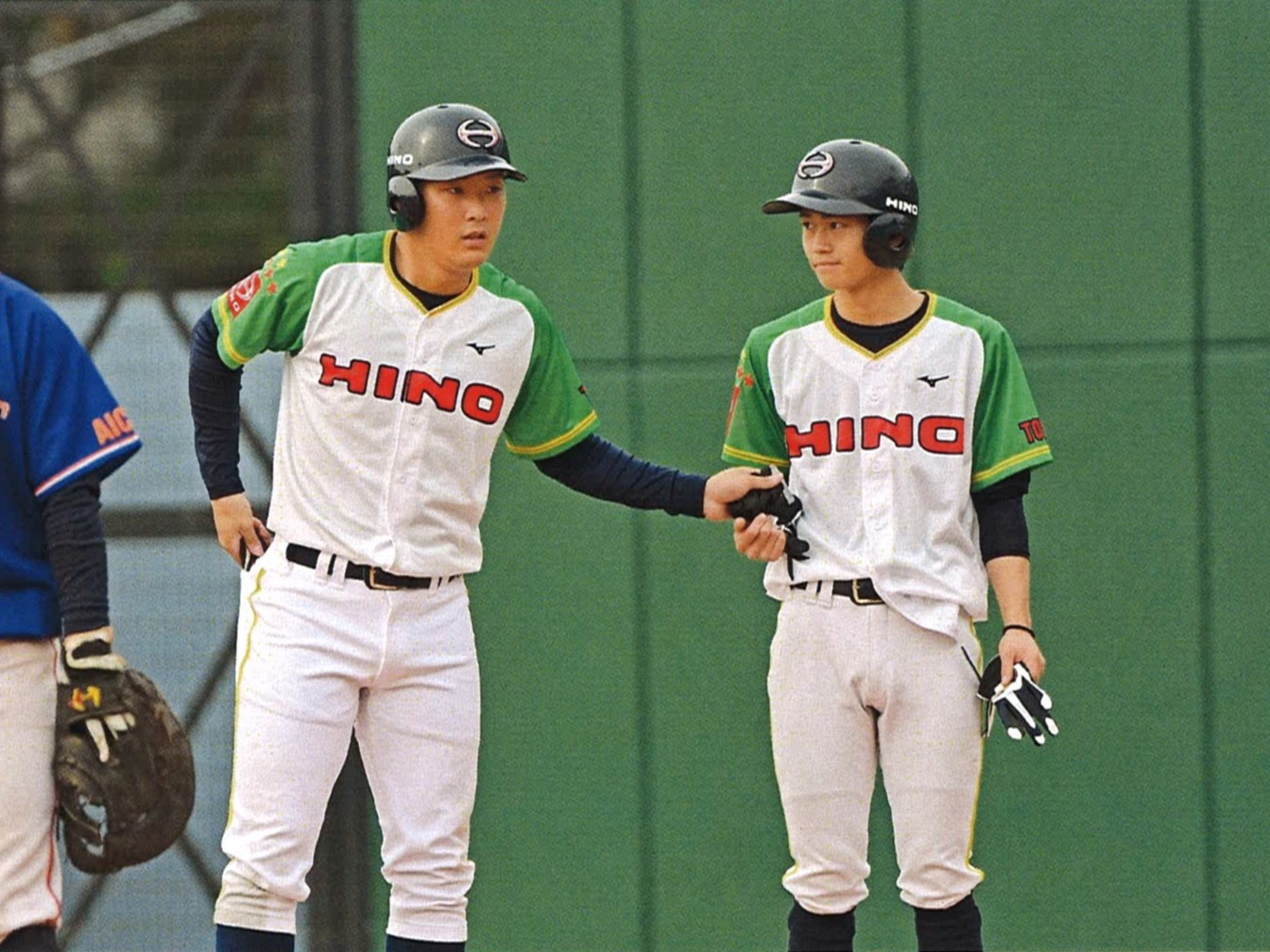 富山日野自動車野球部の試合写真