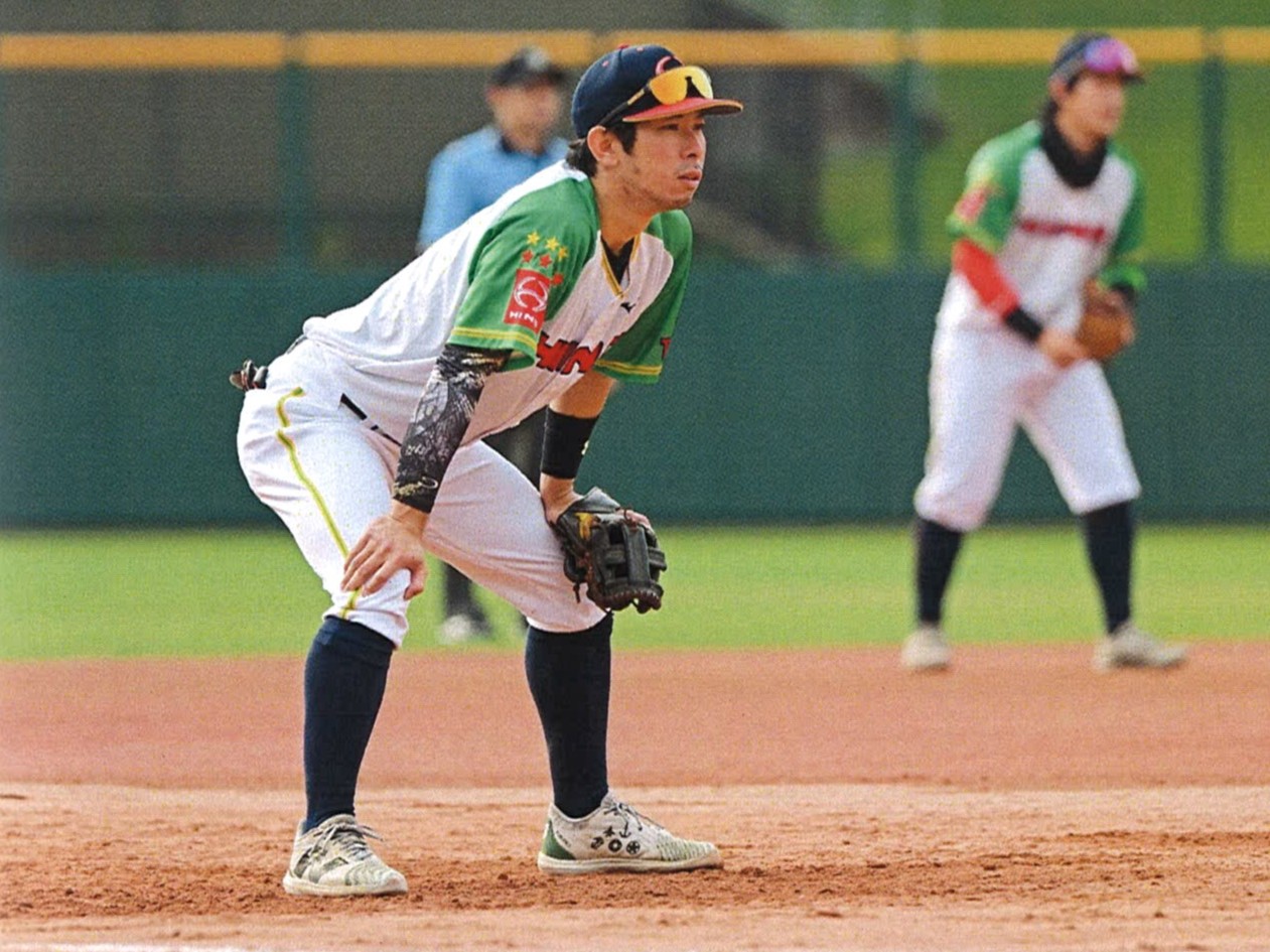 富山日野自動車野球部の試合写真