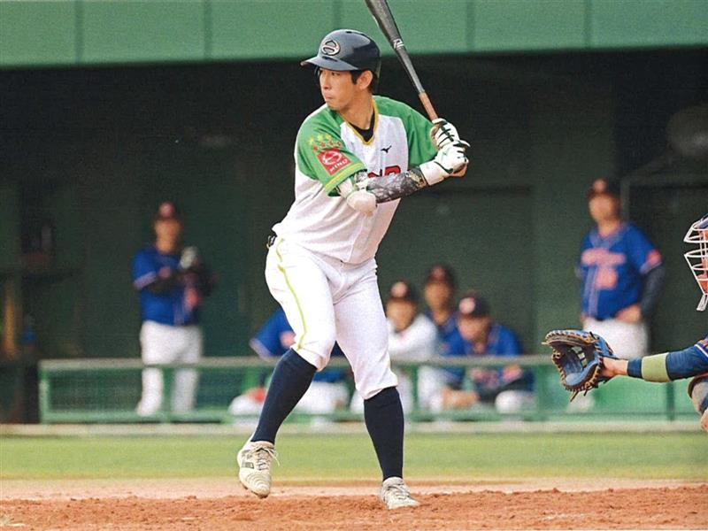 富山日野自動車野球部の試合写真
